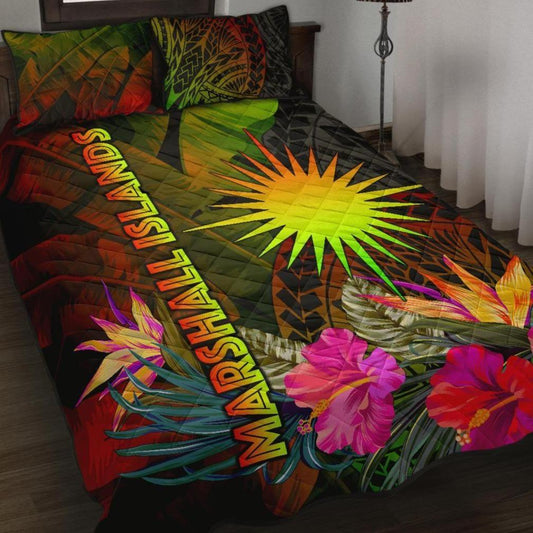 Marshall Islands Polynesian Quilt Bed Set - Hibiscus and Banana Leaves