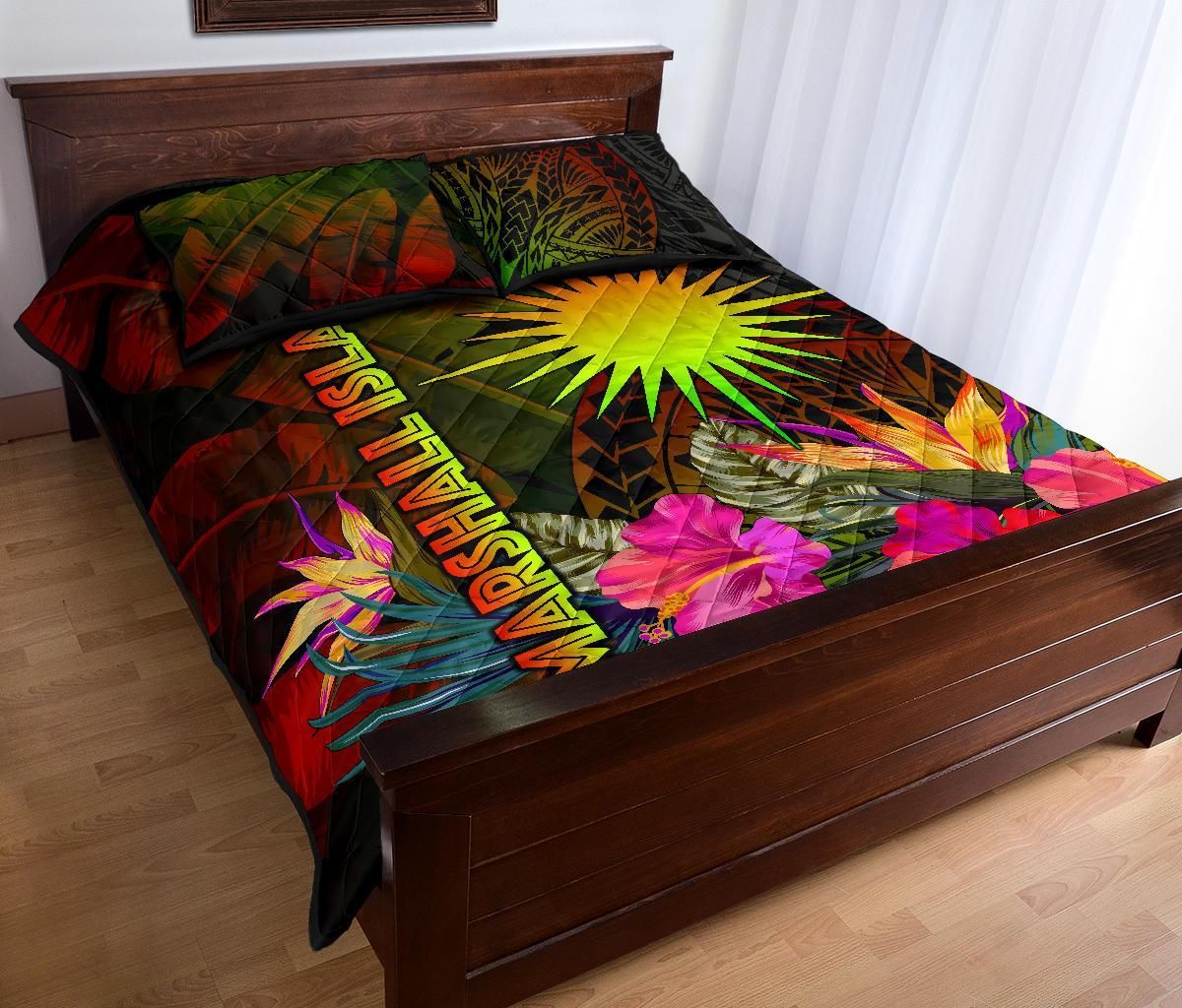 Marshall Islands Polynesian Quilt Bed Set - Hibiscus and Banana Leaves