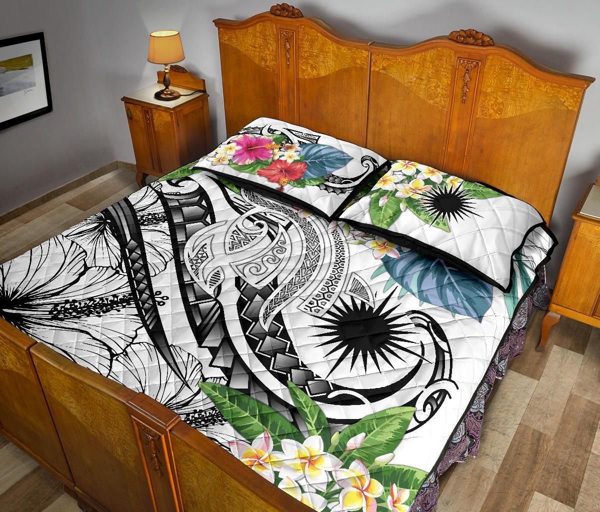 Marshall Islands Polynesian Quilt Bed Set - Summer Plumeria (White)