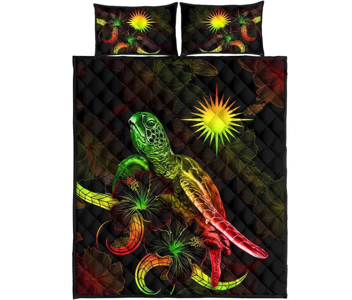Marshall Islands Polynesian Quilt Bed Set - Turtle With Blooming Hibiscus Reggae