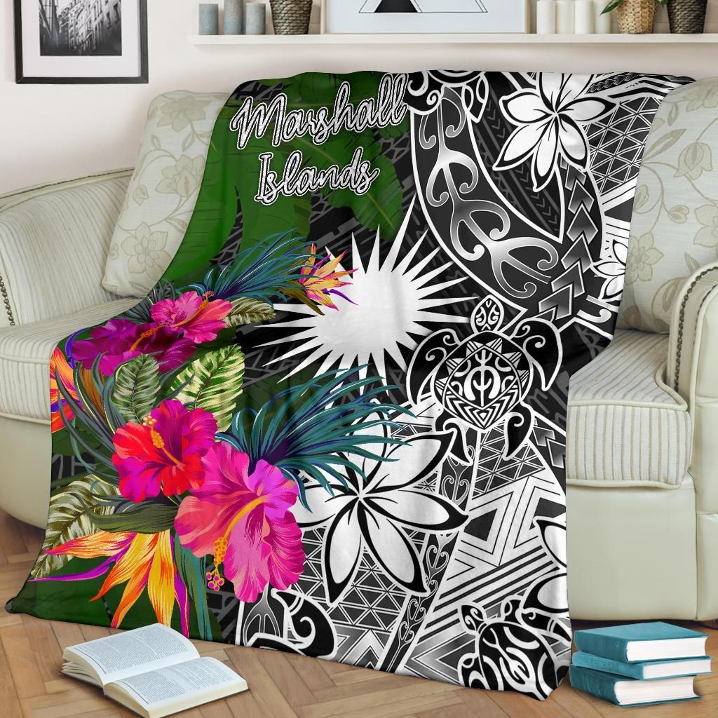 Marshall Islands Premium Blanket - Turtle Plumeria Banana Leaf