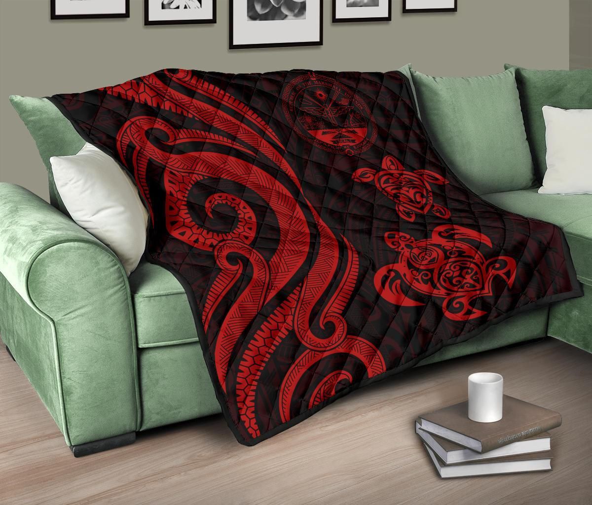 Marshall Islands Premium Quilt - Red Tentacle Turtle Crest