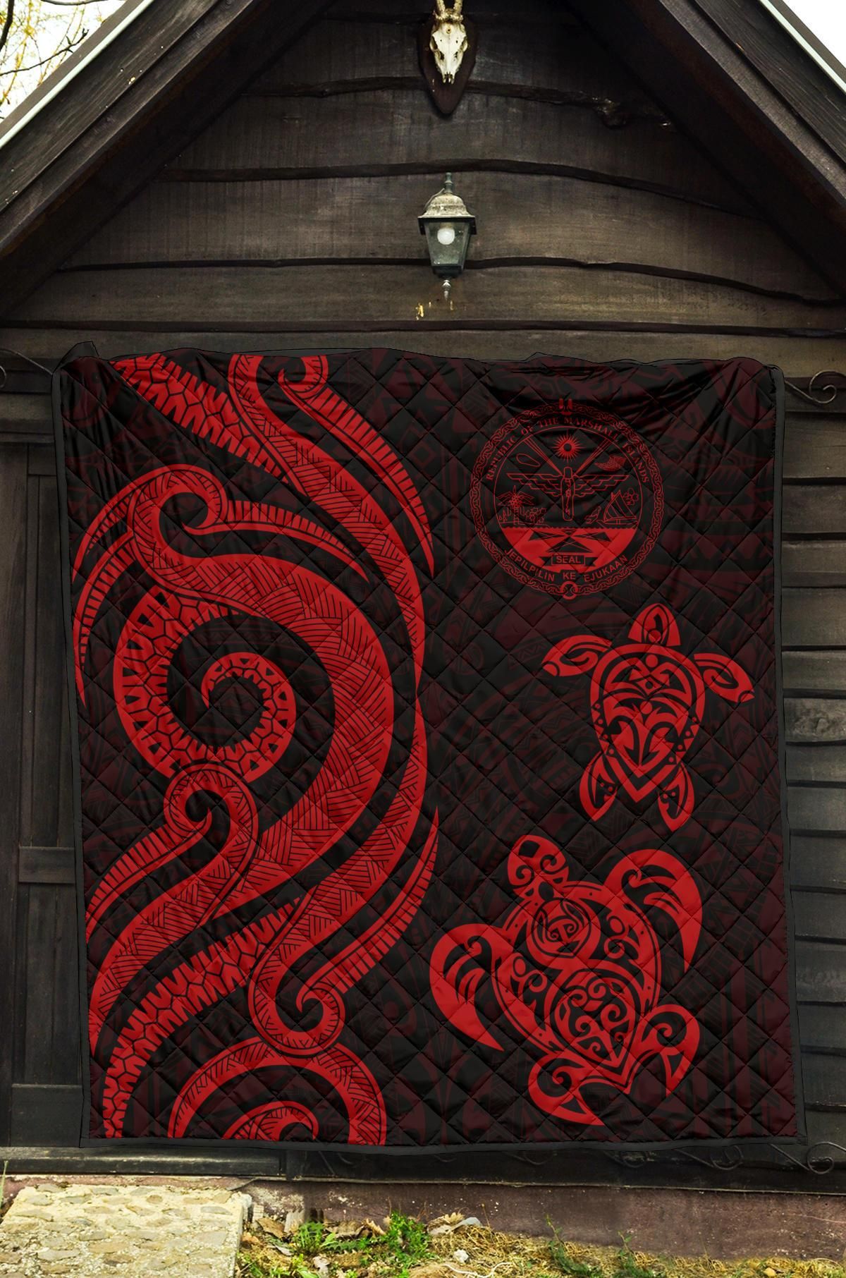 Marshall Islands Premium Quilt - Red Tentacle Turtle Crest
