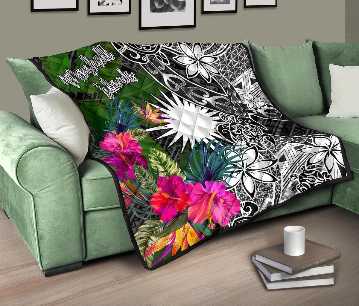 Marshall Islands Premium Quilt - Turtle Plumeria Banana Leaf