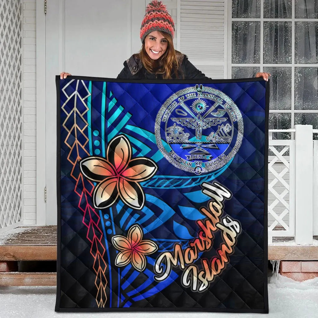 Marshall Islands Premium Quilt - Vintage Tribal Mountain Crest