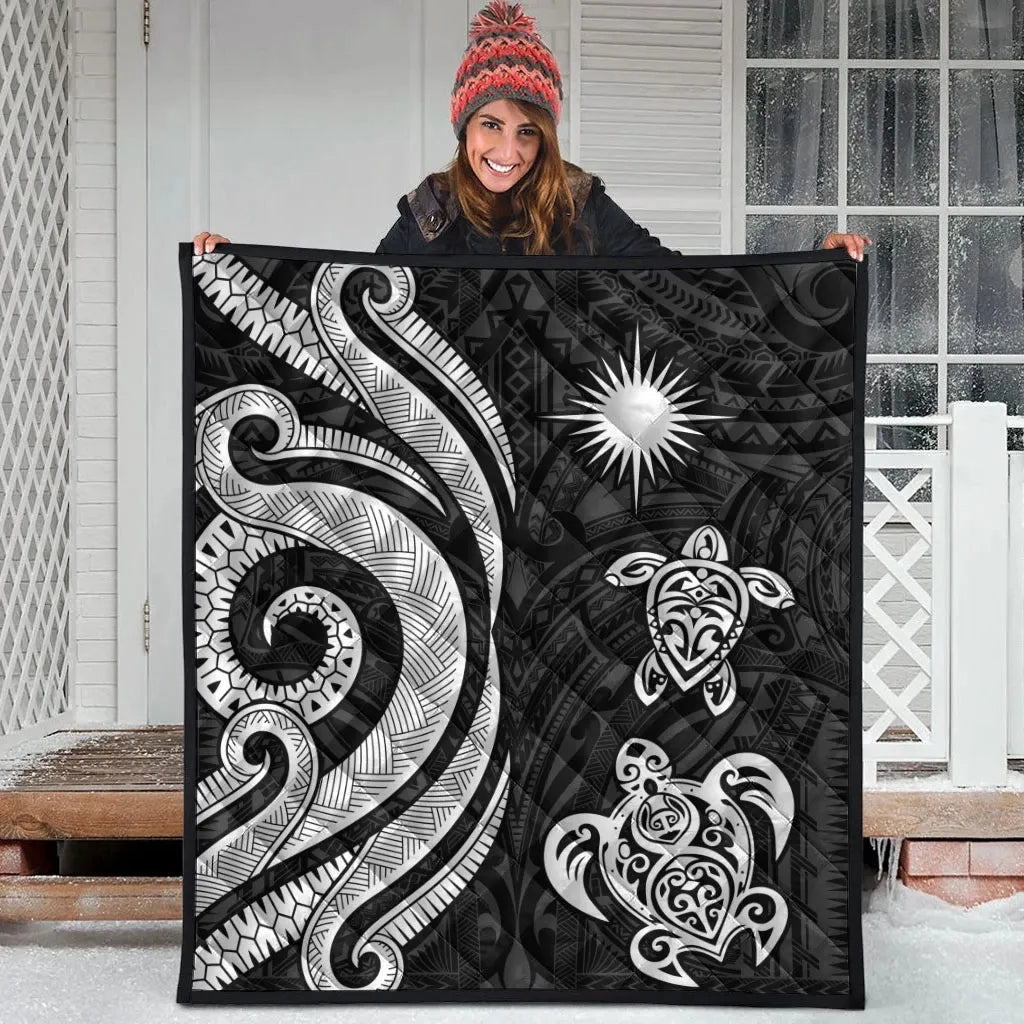 Marshall Islands Premium Quilt - White Tentacle Turtle