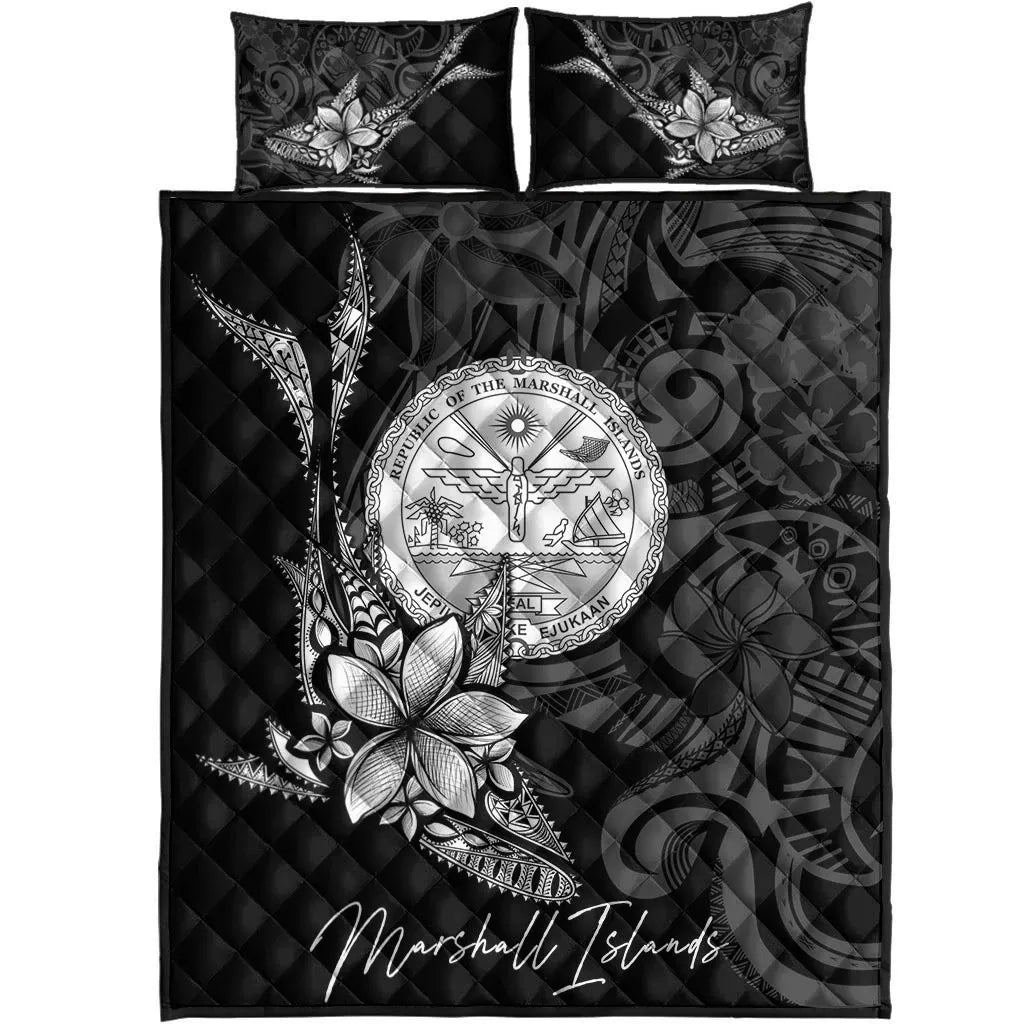 Marshall Islands Quilt Bed Set - Fish With Plumeria Flowers Style
