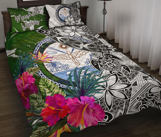 Marshall Islands Quilt Bed Set White - Turtle Plumeria Banana Leaf Crest