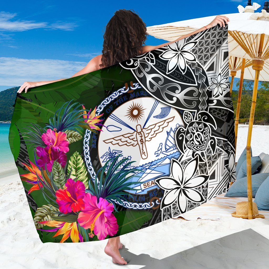 Marshall Islands Sarong - Turtle Plumeria Banana Leaf
