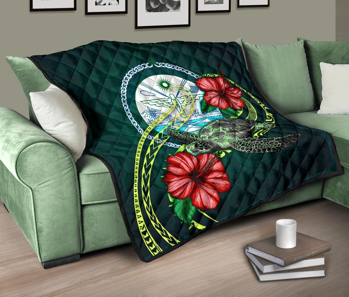Marshall Polynesian Premium Quilt - Green Turtle Hibiscus
