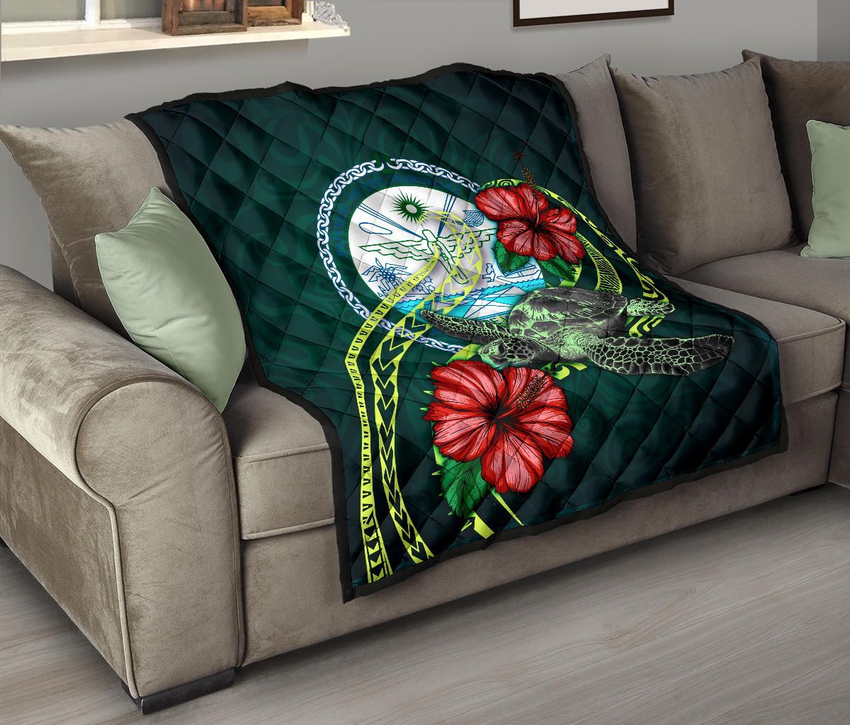 Marshall Polynesian Premium Quilt - Green Turtle Hibiscus