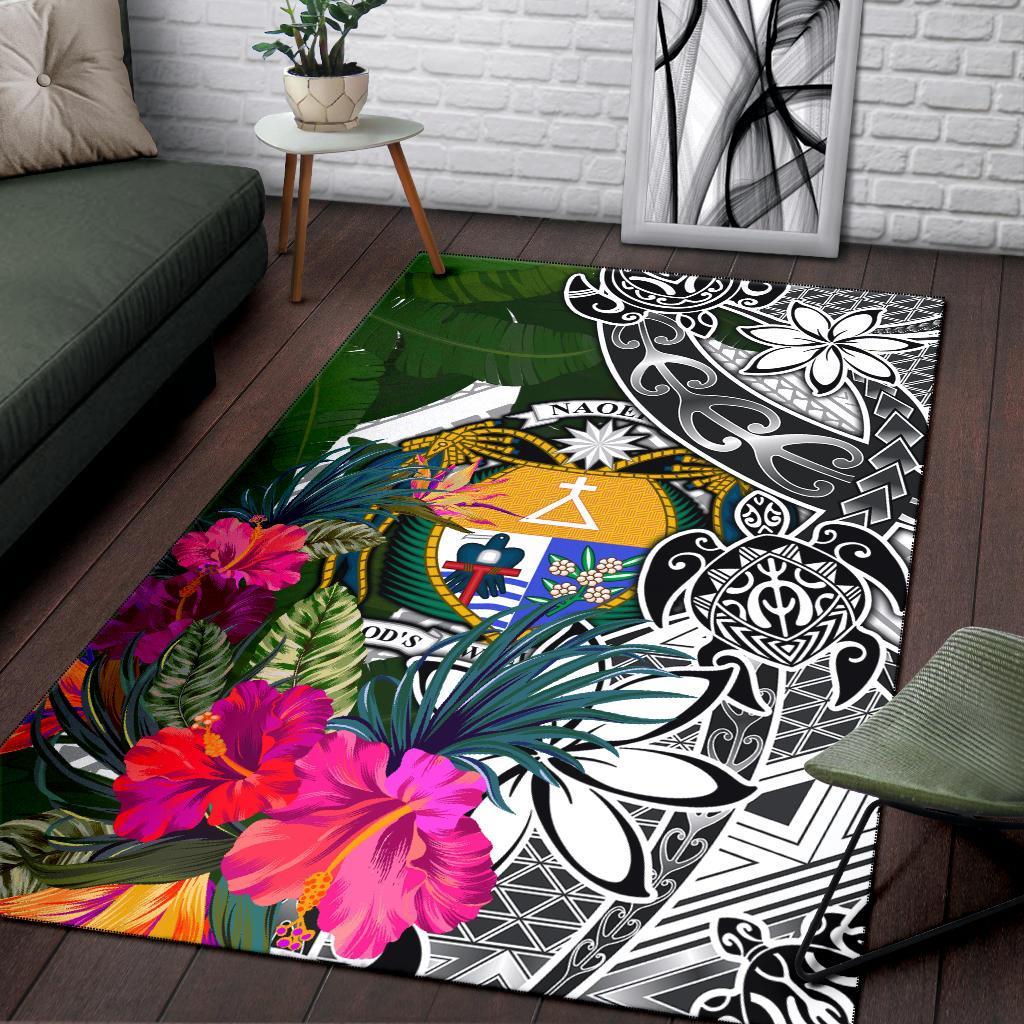 Nauru Area Rug White - Turtle Plumeria Banana Leaf Crest