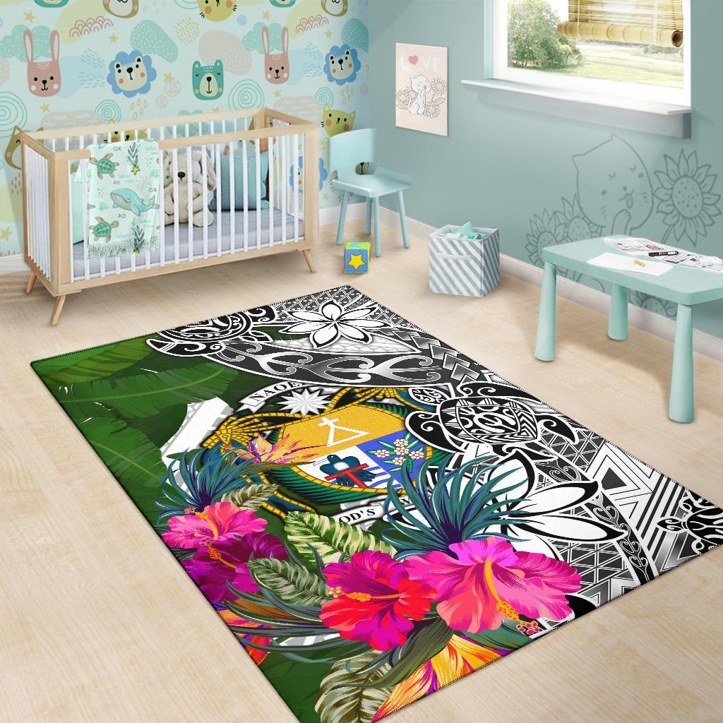 Nauru Area Rug White - Turtle Plumeria Banana Leaf Crest