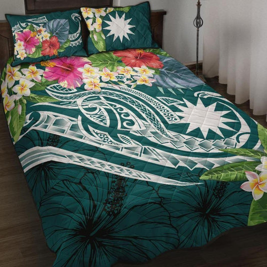 Nauru Polynesian Quilt Bed Set - Summer Plumeria (Turquoise)