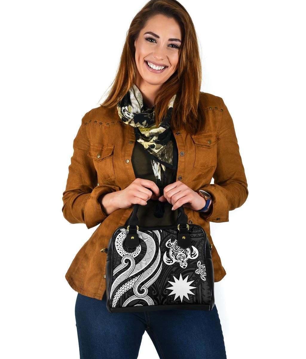 Nauru Shoulder Handbag - White Tentacle Turtle