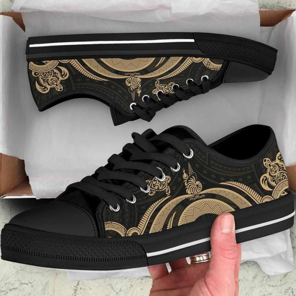 New Caledonia Low Top Canvas Shoes - Gold Tentacle Turtle