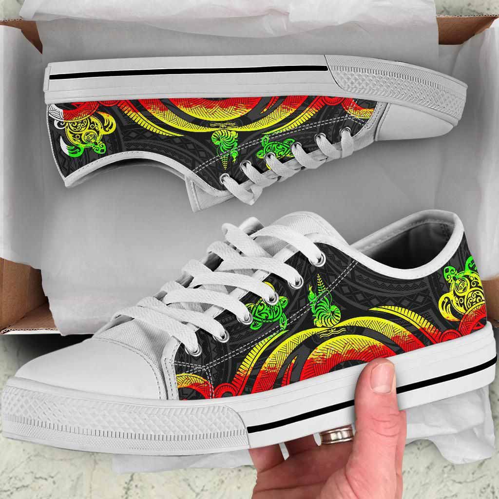New Caledonia Low Top Canvas Shoes - Reggae Tentacle Turtle