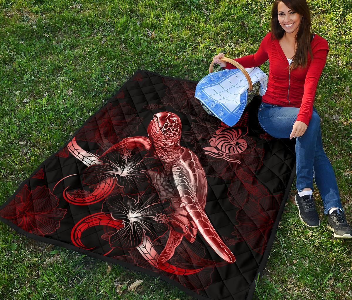 New Caledonia Polynesian Premium Quilt - Turtle With Blooming Hibiscus Red