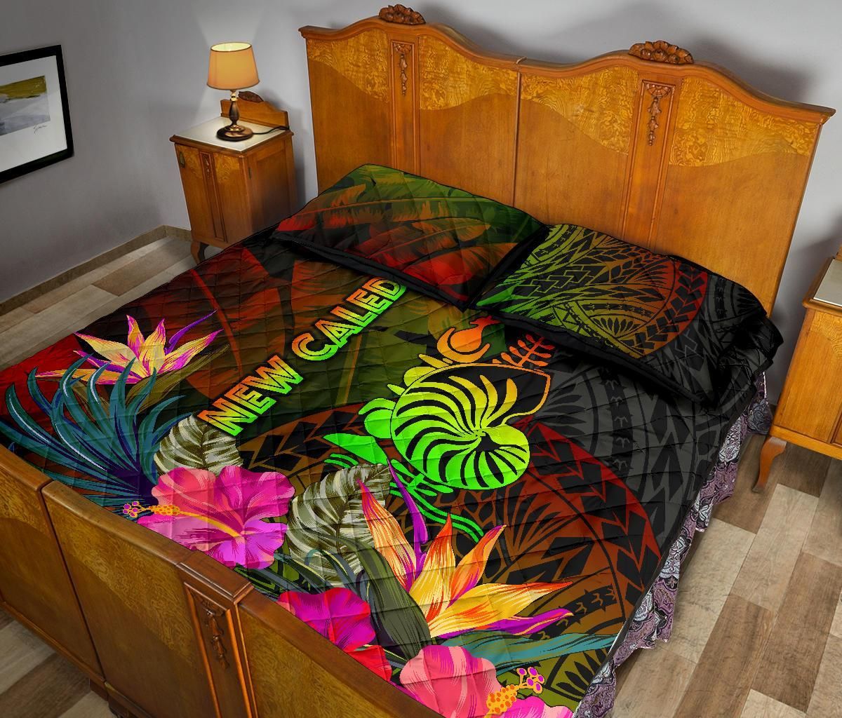 New Caledonia Polynesian Quilt Bed Set- Hibiscus and Banana Leaves