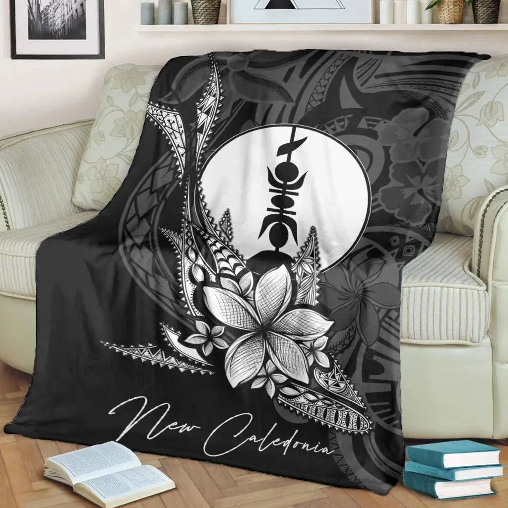 New Caledonia Premium Blanket - Fish With Plumeria Flowers Style