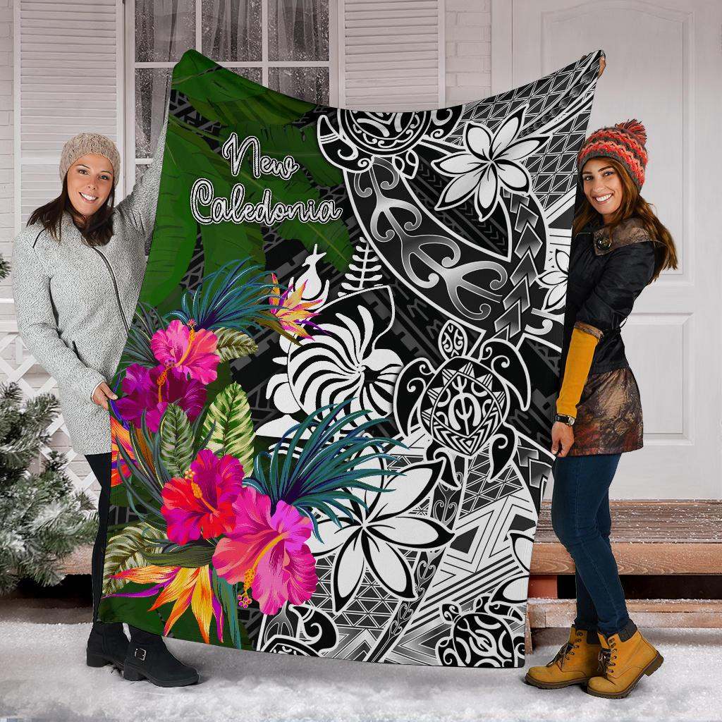 New Caledonia Premium Blanket - Turtle Plumeria Banana Leaf Crest
