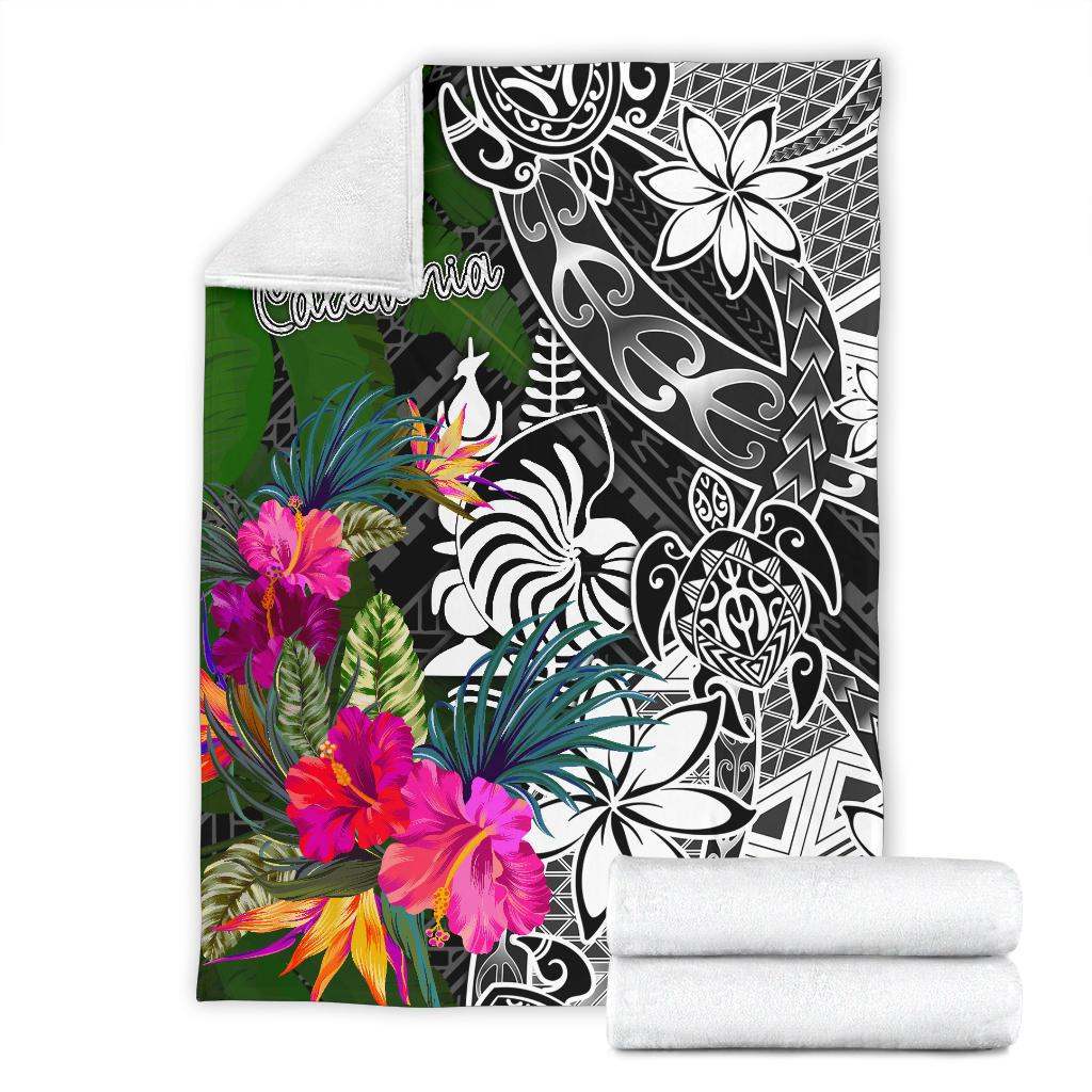 New Caledonia Premium Blanket - Turtle Plumeria Banana Leaf Crest