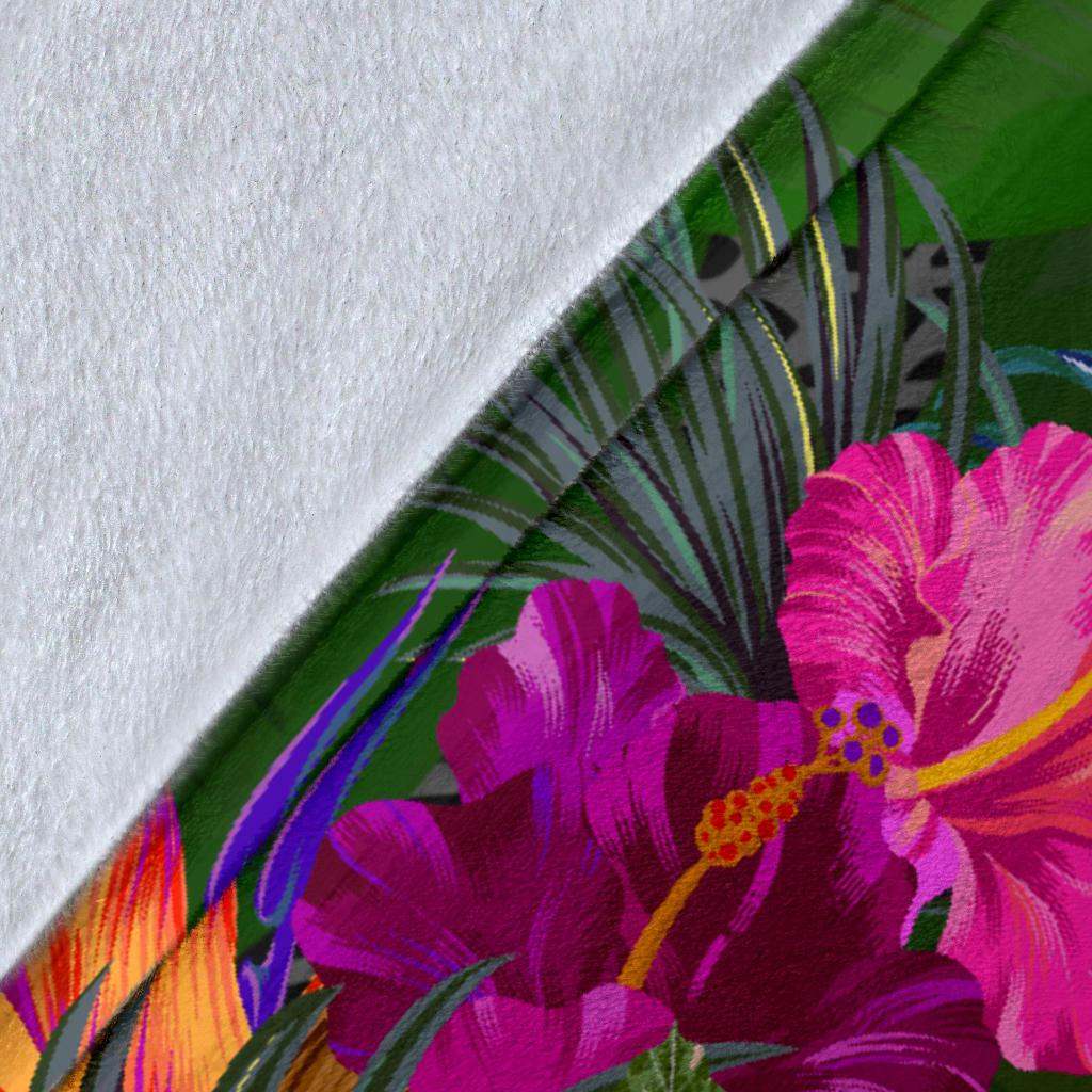 New Caledonia Premium Blanket - Turtle Plumeria Banana Leaf Crest