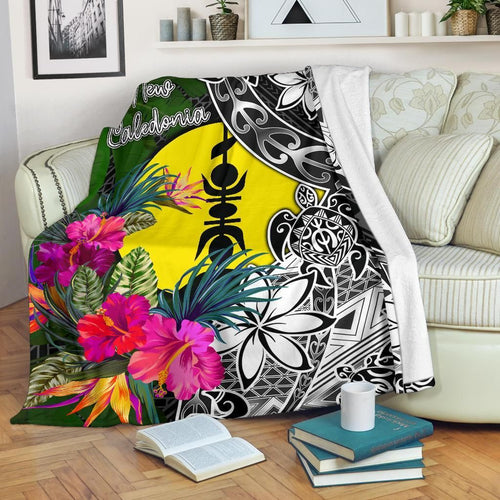New Caledonia Premium Blanket - Turtle Plumeria Banana Leaf