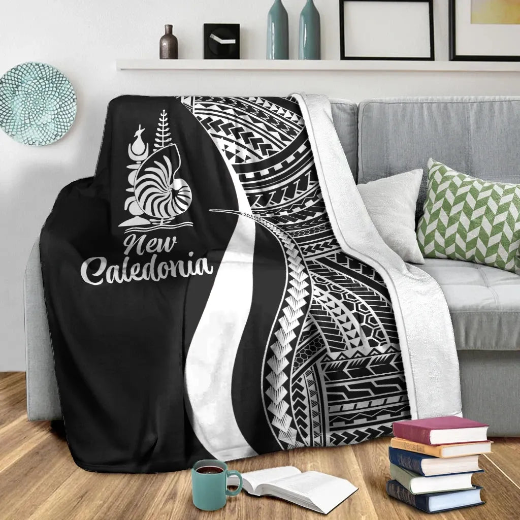 New Caledonia Premium Blanket - White Polynesian Tentacle Tribal Pattern Crest