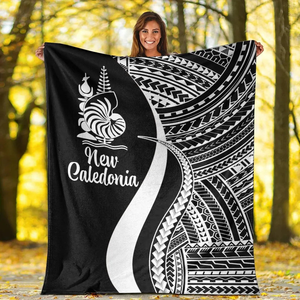 New Caledonia Premium Blanket - White Polynesian Tentacle Tribal Pattern Crest
