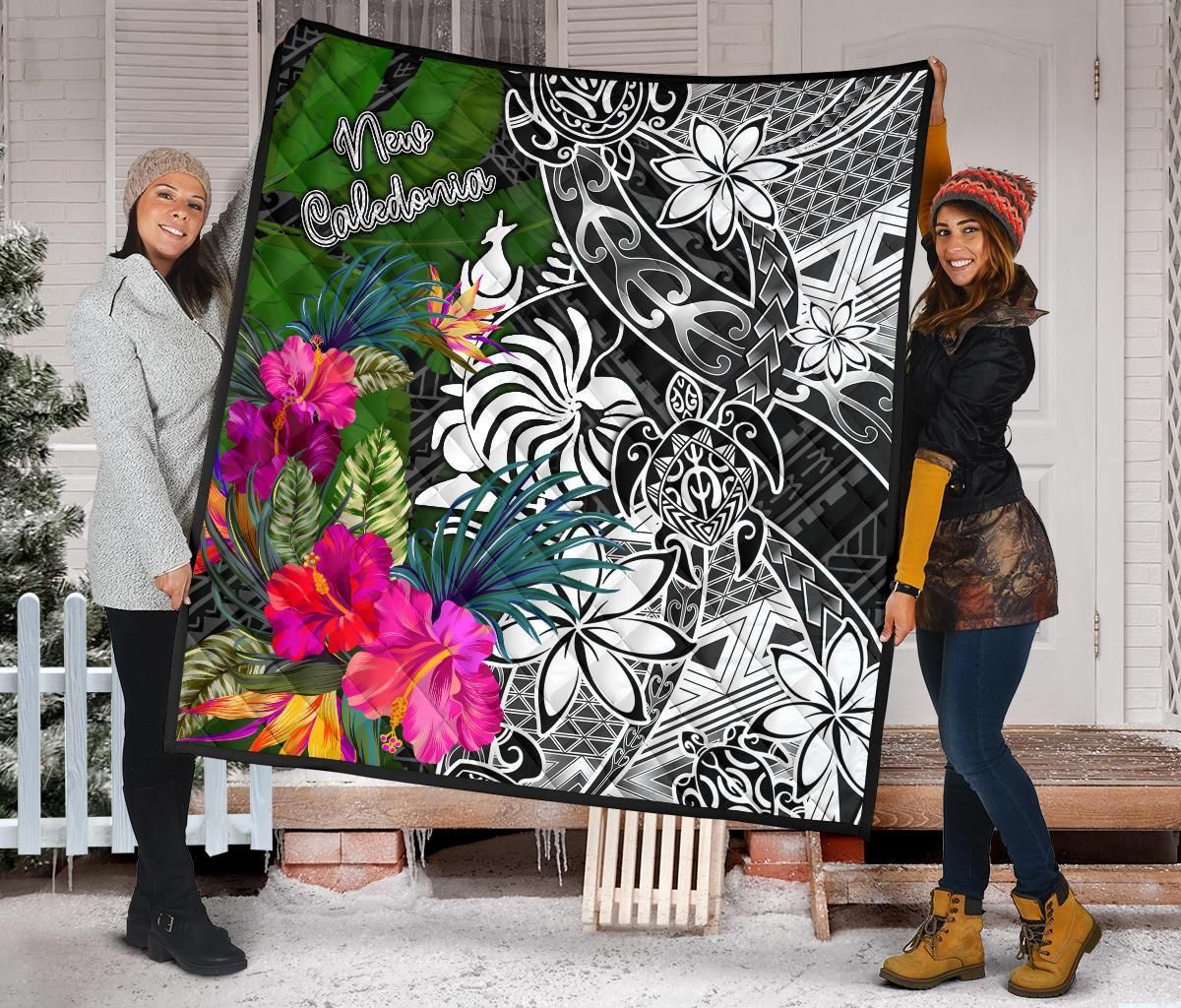 New Caledonia Premium Quilt - Turtle Plumeria Banana Leaf Crest