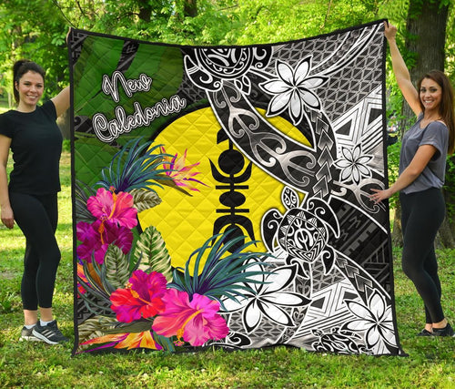 New Caledonia Premium Quilt - Turtle Plumeria Banana Leaf