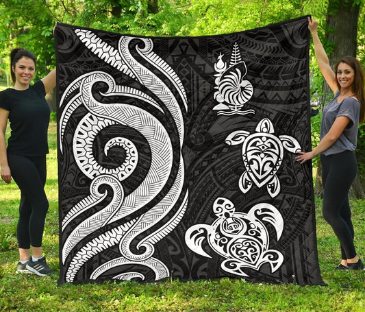 New Caledonia Premium Quilt - White Tentacle Turtle