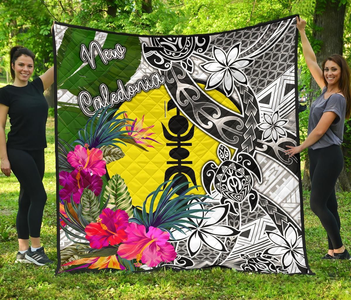 New Caledonia Premium Quilt White - Turtle Plumeria Banana Leaf