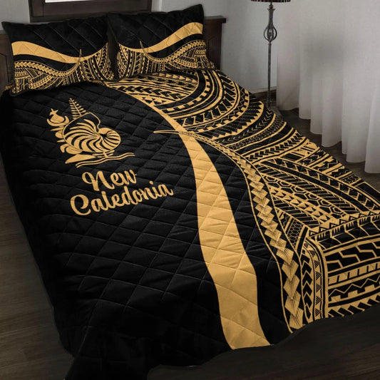 New Caledonia Quilt Bed Set - Gold Polynesian Tentacle Tribal Pattern