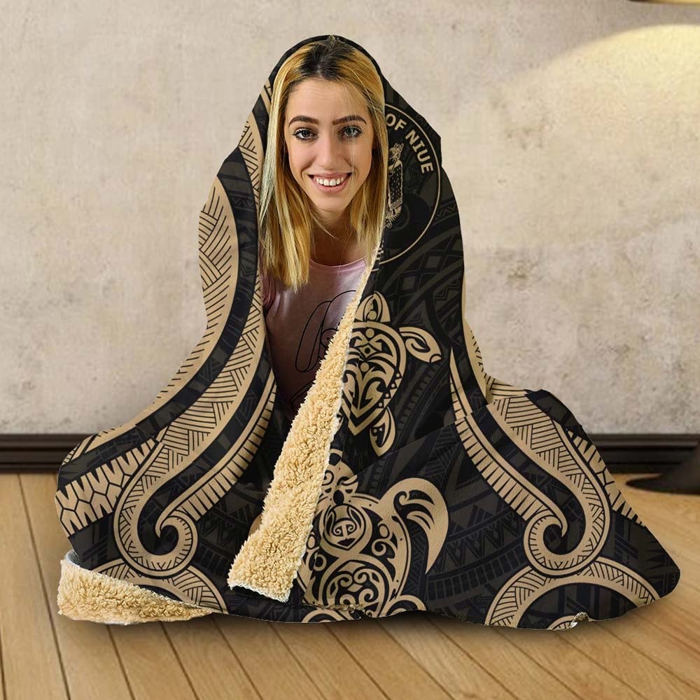 Niue Hooded Blanket - Gold Tentacle Turtle