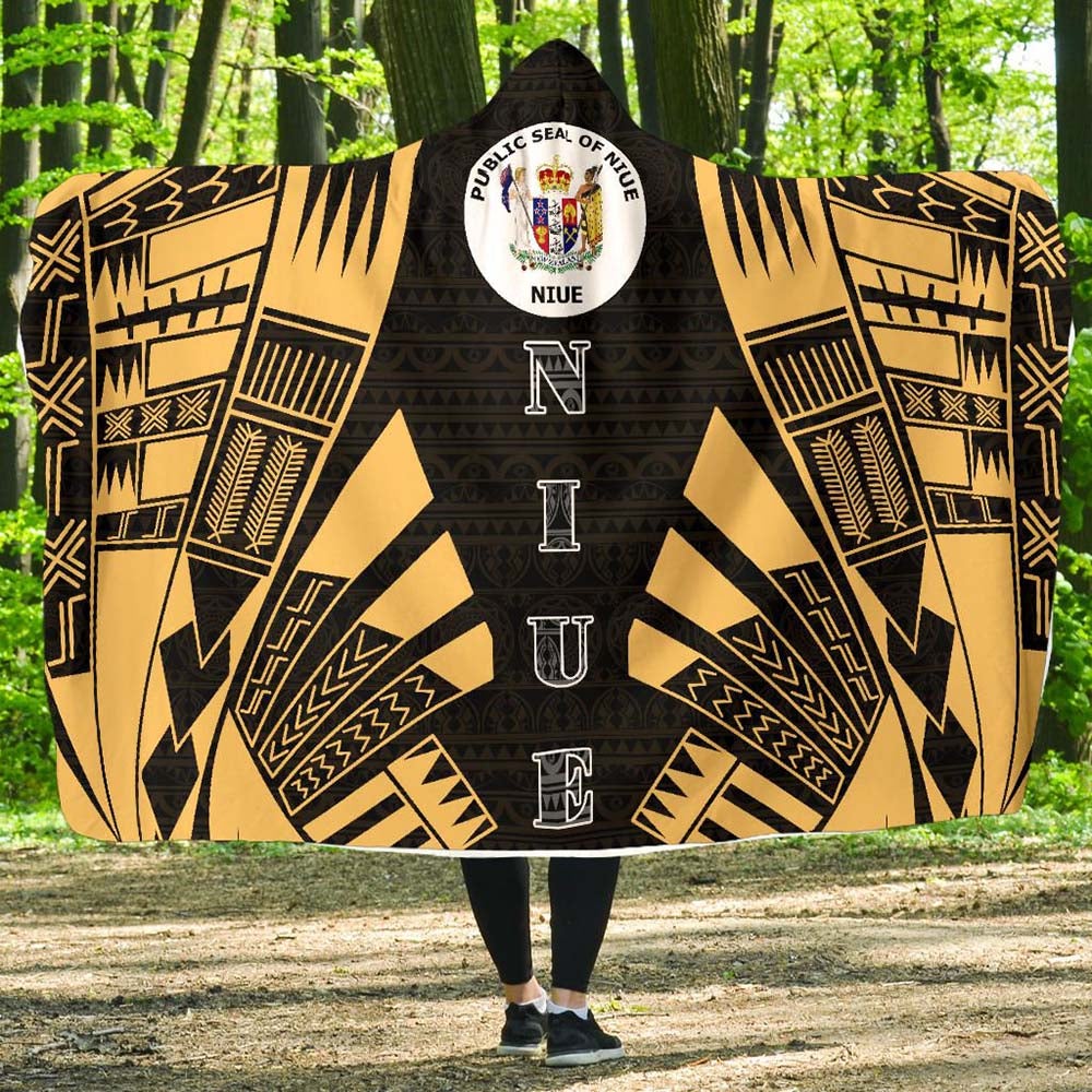 Niue Hooded Blanket - Polynesian Tattoo Gold