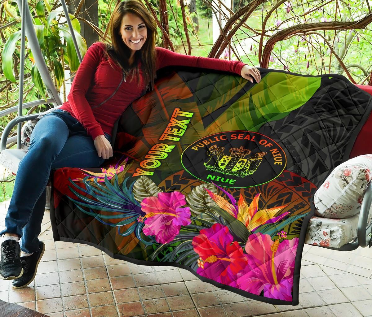 Niue Polynesian Personalised Premium Quilt - Hibiscus and Banana Leaves