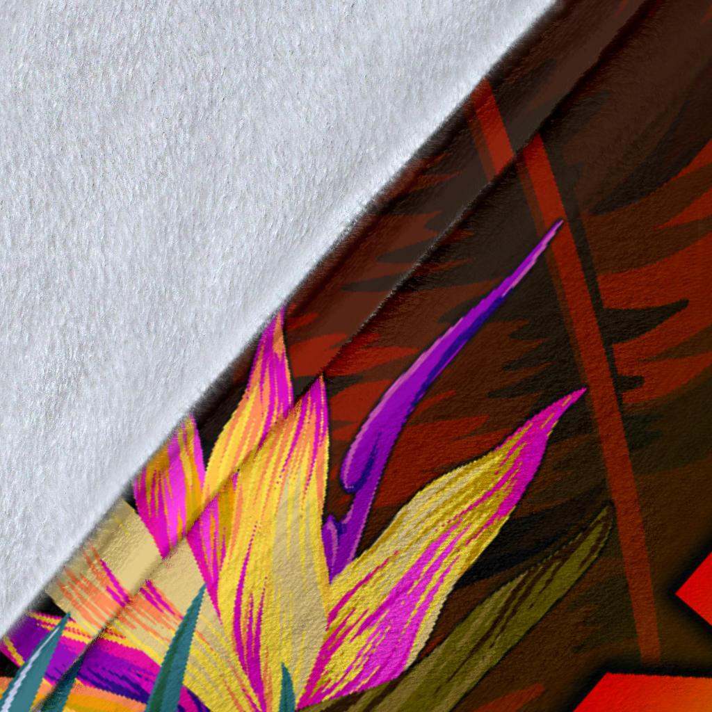 Niue Polynesian Premium Blanket - Hibiscus and Banana Leaves