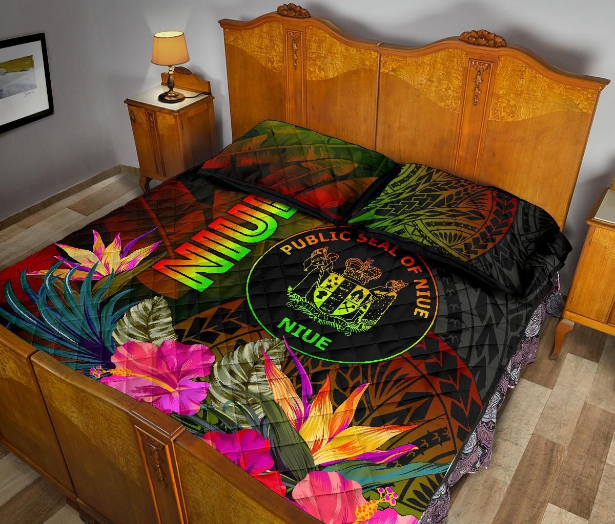 Niue Polynesian Quilt Bed Set - Hibiscus and Banana Leaves