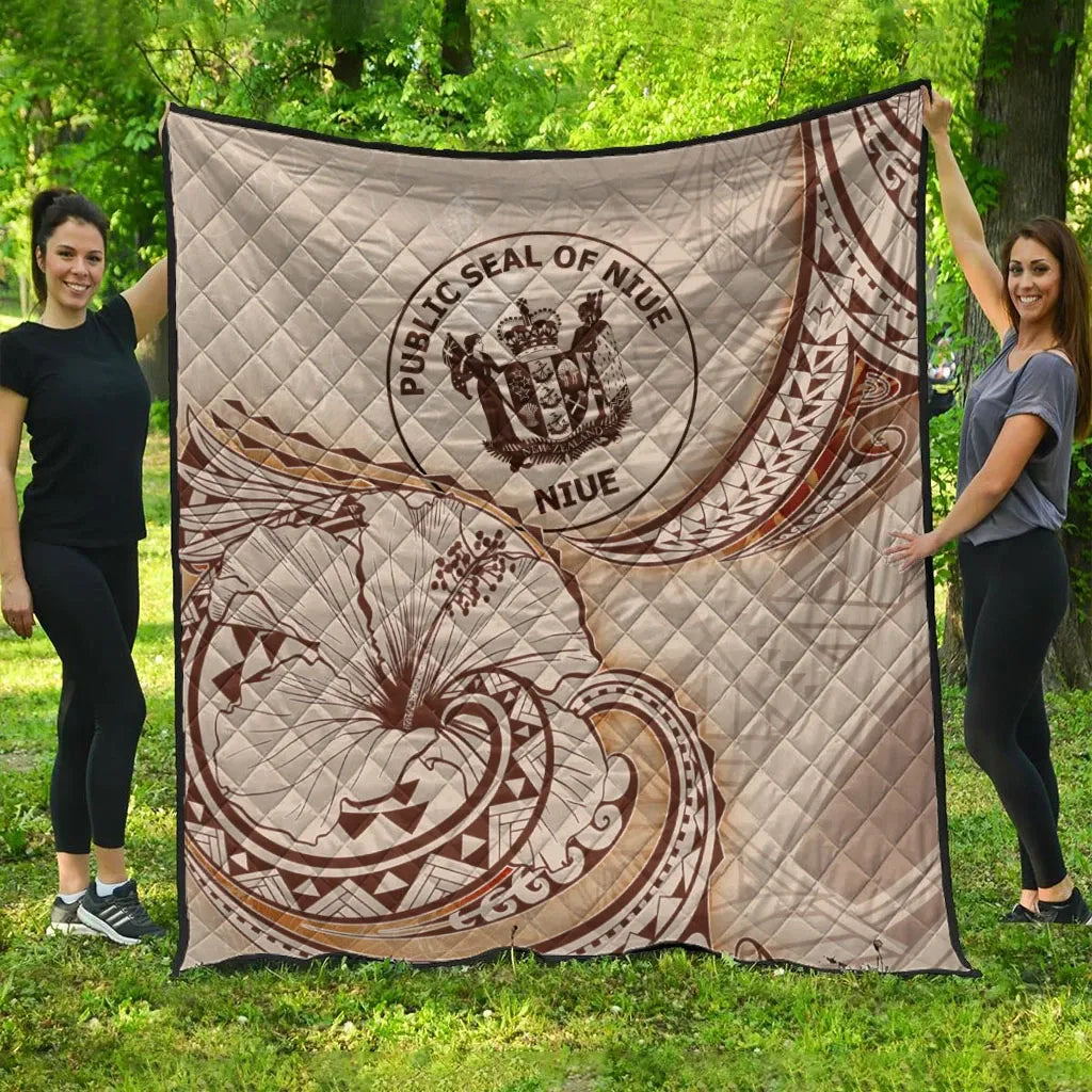 Niue Premium Quilt - Hibiscus Flowers Vintage Style