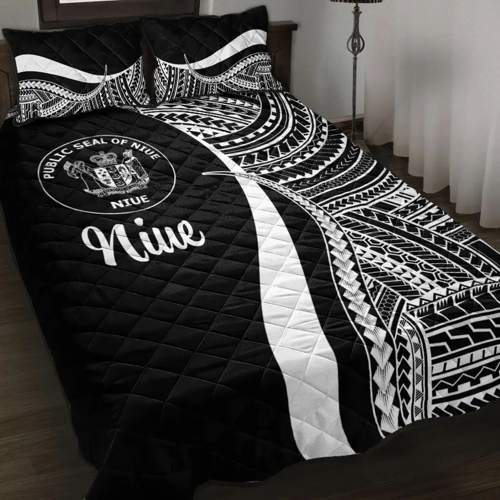 Niue Quilt Bed Set - White Polynesian Tentacle Tribal Pattern