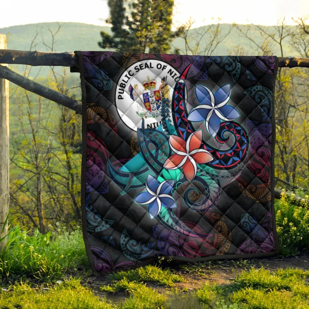 Niue Quilt - Plumeria Flowers Style