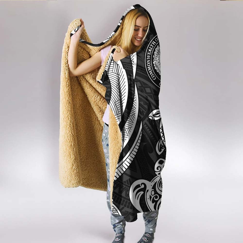Northern Mariana Islands Hooded Blanket - White Tentacle Turtle