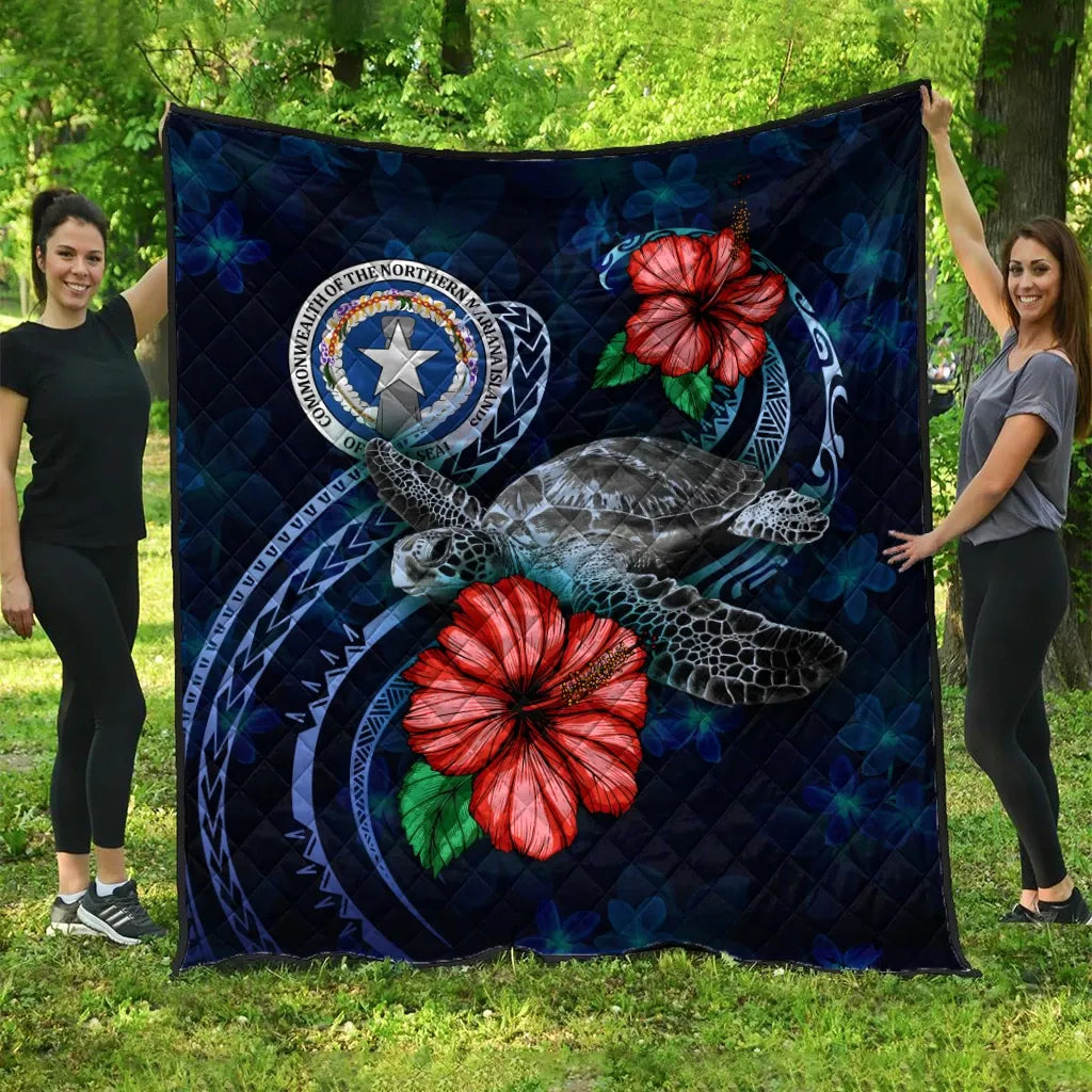Northern Mariana Islands Polynesian Premium Quilt - Blue Turtle Hibiscus