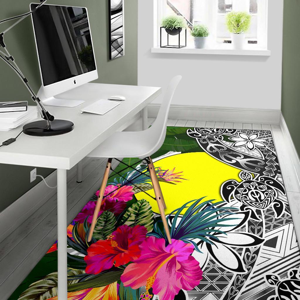 Palau Area Rug White - Turtle Plumeria Banana Leaf