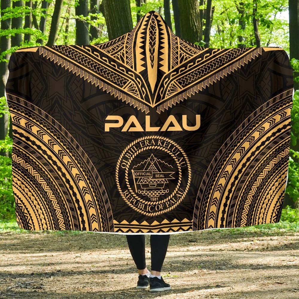 Palau Polynesian Chief Hooded Blanket - Gold Version
