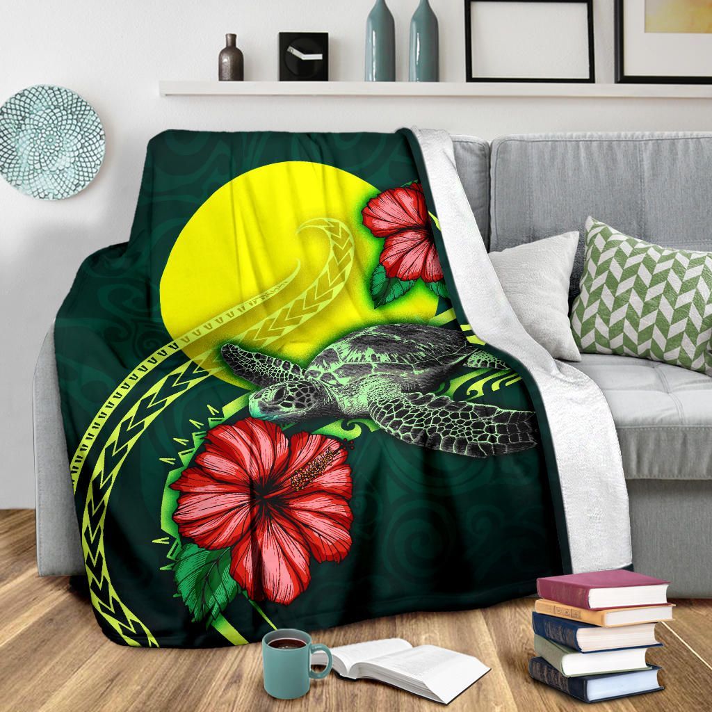 Palau Polynesian Premium Blanket - Green Turtle Hibiscus