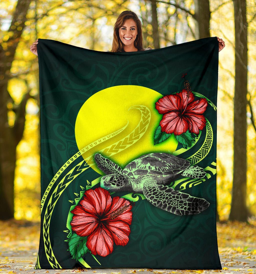 Palau Polynesian Premium Blanket - Green Turtle Hibiscus