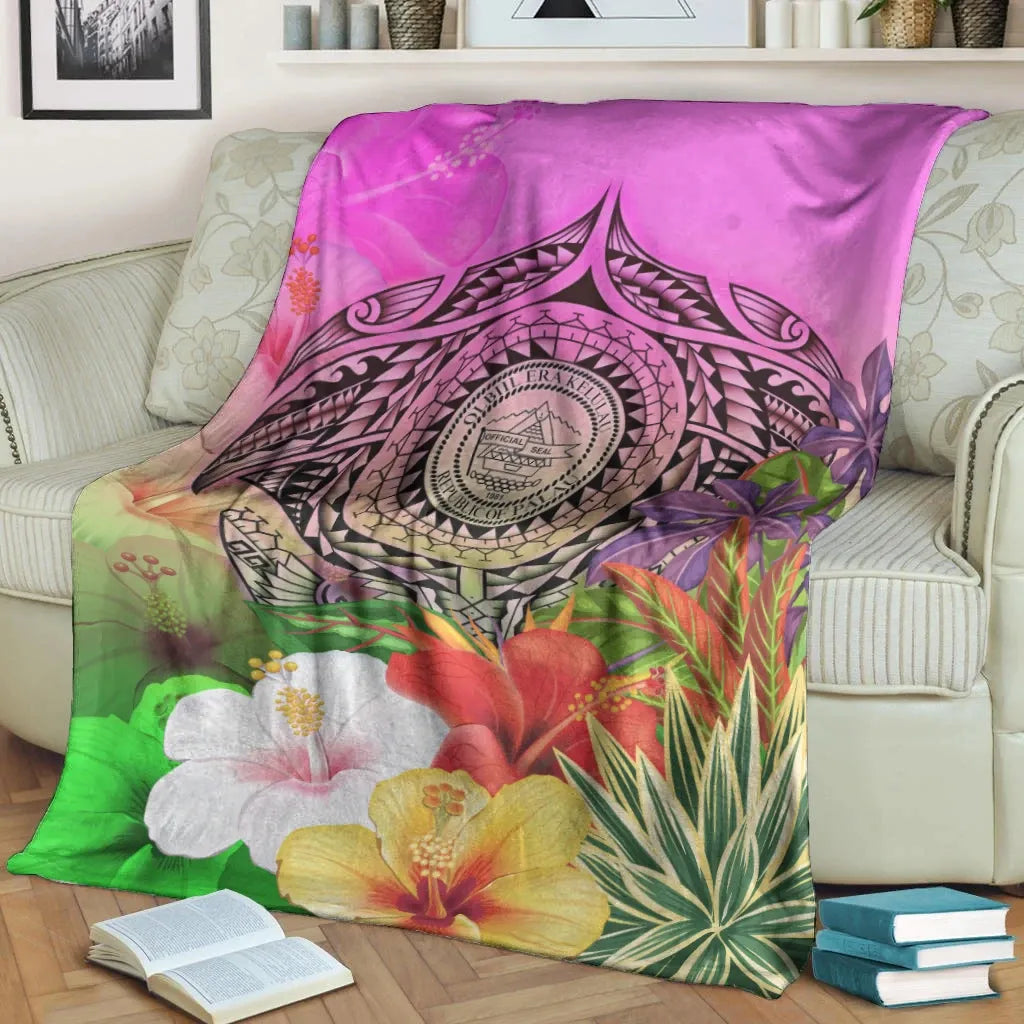 Palau Polynesian Premium Blanket - Manta Ray Tropical Flowers